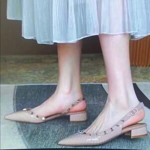 Elegant Women's Tan Slingback Shoes